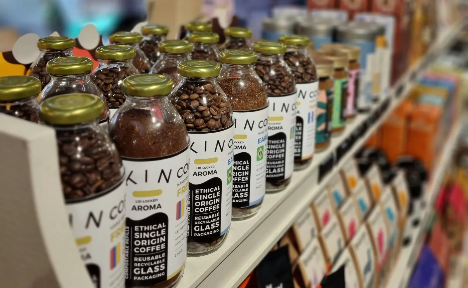Beyond “Wish-Cycling”: Kin Coffee Aims for a Zero-Waste Future