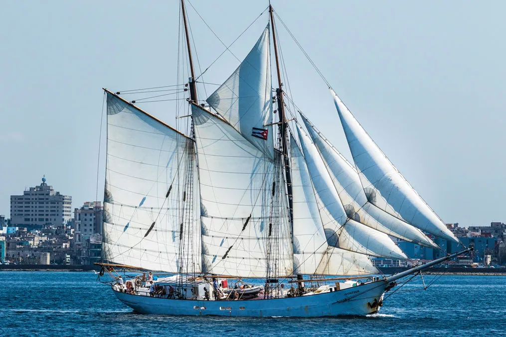 The Avontuur off the coast of Cuba.