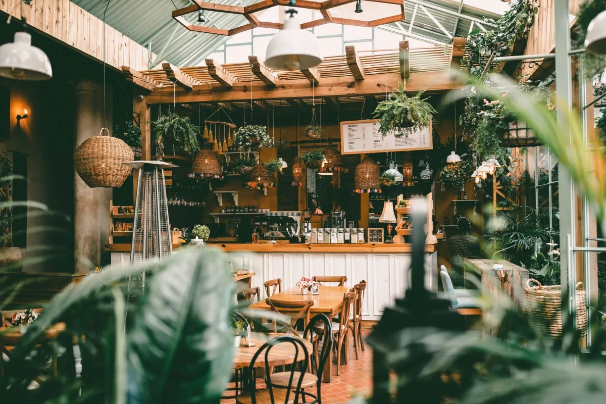 9 Tips on Negotiating Your Commercial Lease