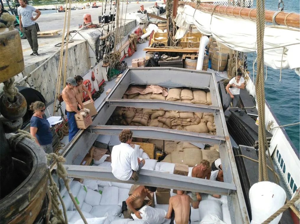 Cargo hold of the Avontuur Photo courtesy of Timbercoast