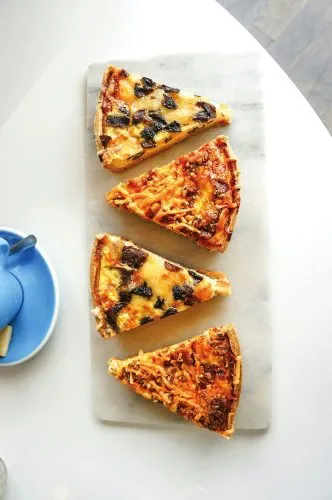 Four Chicago Cafés That Roast Their Own