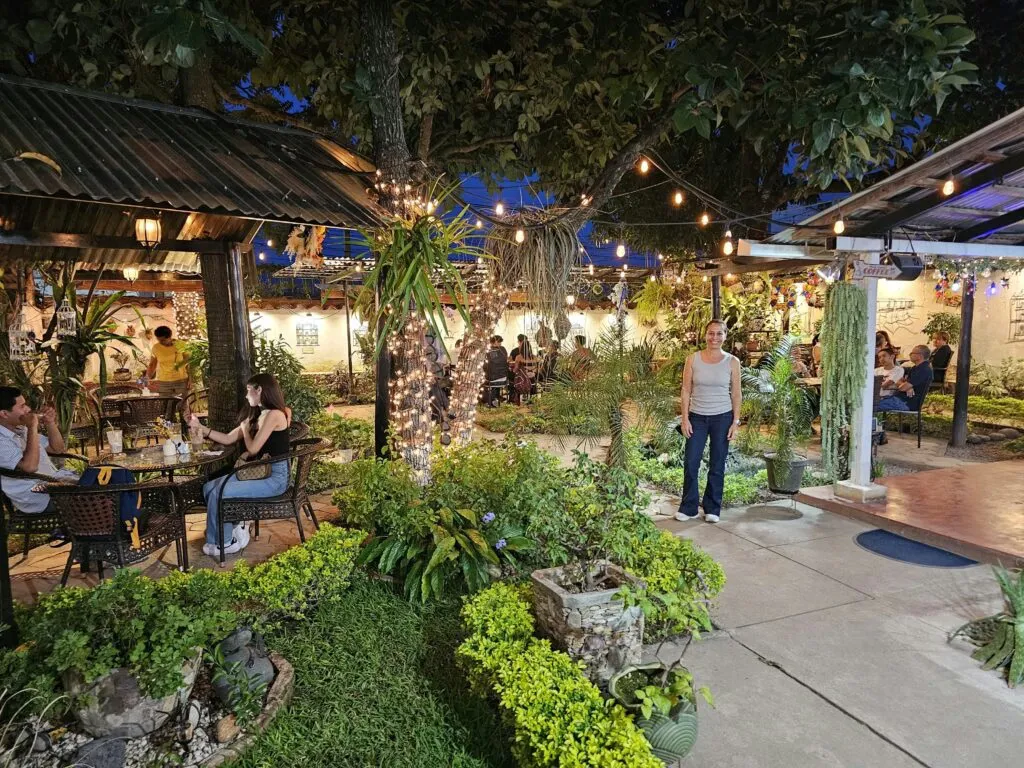 Farm-to-Cup Coffee Shops in Central America Put Local Communities First